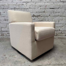 Load image into Gallery viewer, Palliser Pia Swivel Accent Chair
