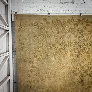 Transitional Wool & Silk Room Contemporary Knotted Rug