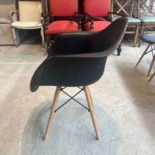 Load image into Gallery viewer, Set of 2 MCM Style Black DSW Armchairs
