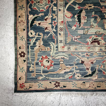 Load image into Gallery viewer, Hand Woven Wool India Flatweave Rug
