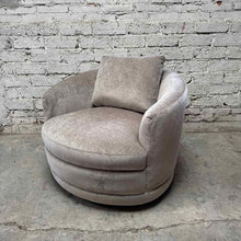 Load image into Gallery viewer, Palliser Kinsley Swivel + Glide Club Chair
