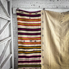 Load image into Gallery viewer, Turkish Hand Woven Wool Mexican Flatweave Rug
