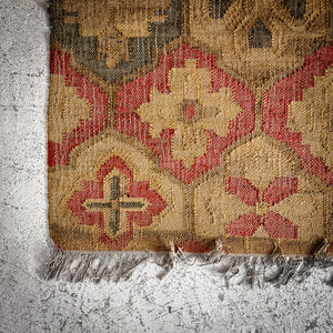 Pali Indian Woven Natural Jute Rug