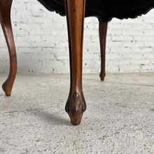 Load image into Gallery viewer, French Provincial Oak Veneer Table

