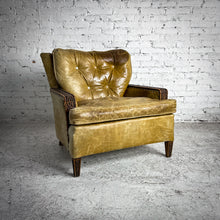 Load image into Gallery viewer, Set of 2 Romweber 1970's Viking Oak Collection Leather Armchair
