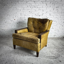 Load image into Gallery viewer, Set of 2 Romweber 1970's Viking Oak Collection Leather Armchair
