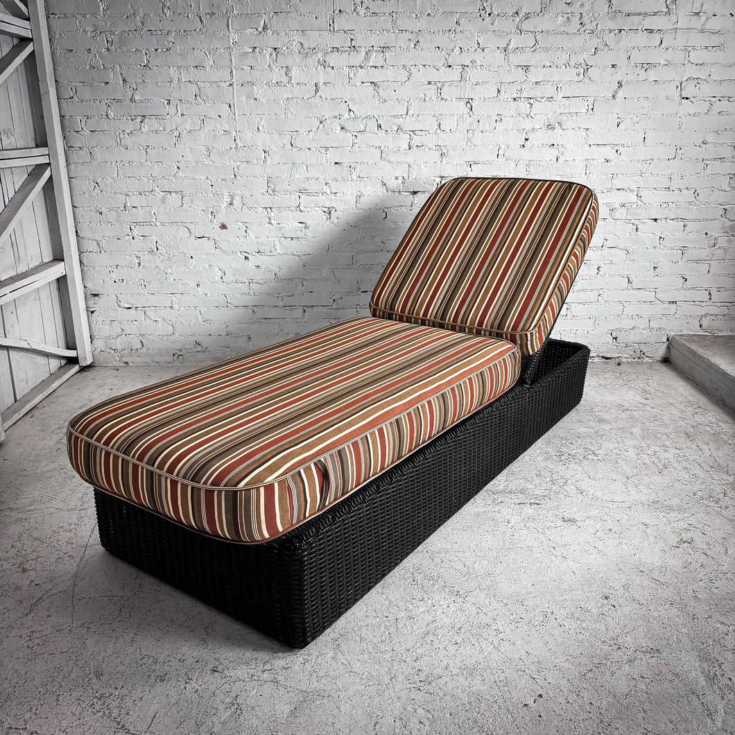Set of 2 Contemporary All-Weather Rattan Lounge Chair