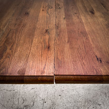 Load image into Gallery viewer, Contemporary Oak Extension Dining Table
