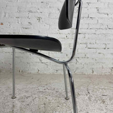 Load image into Gallery viewer, Restored HM DCM Molded Plywood Chair
