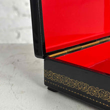 Load image into Gallery viewer, Fedoskino Russian 'Tsar Saltan' Lacquer Box
