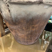 Load image into Gallery viewer, Traditional French Beige Ceramic Ceramics
