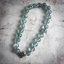 Load image into Gallery viewer, 20th Century Belle Epoque White Gold Aquamarine and Diamond Choker

