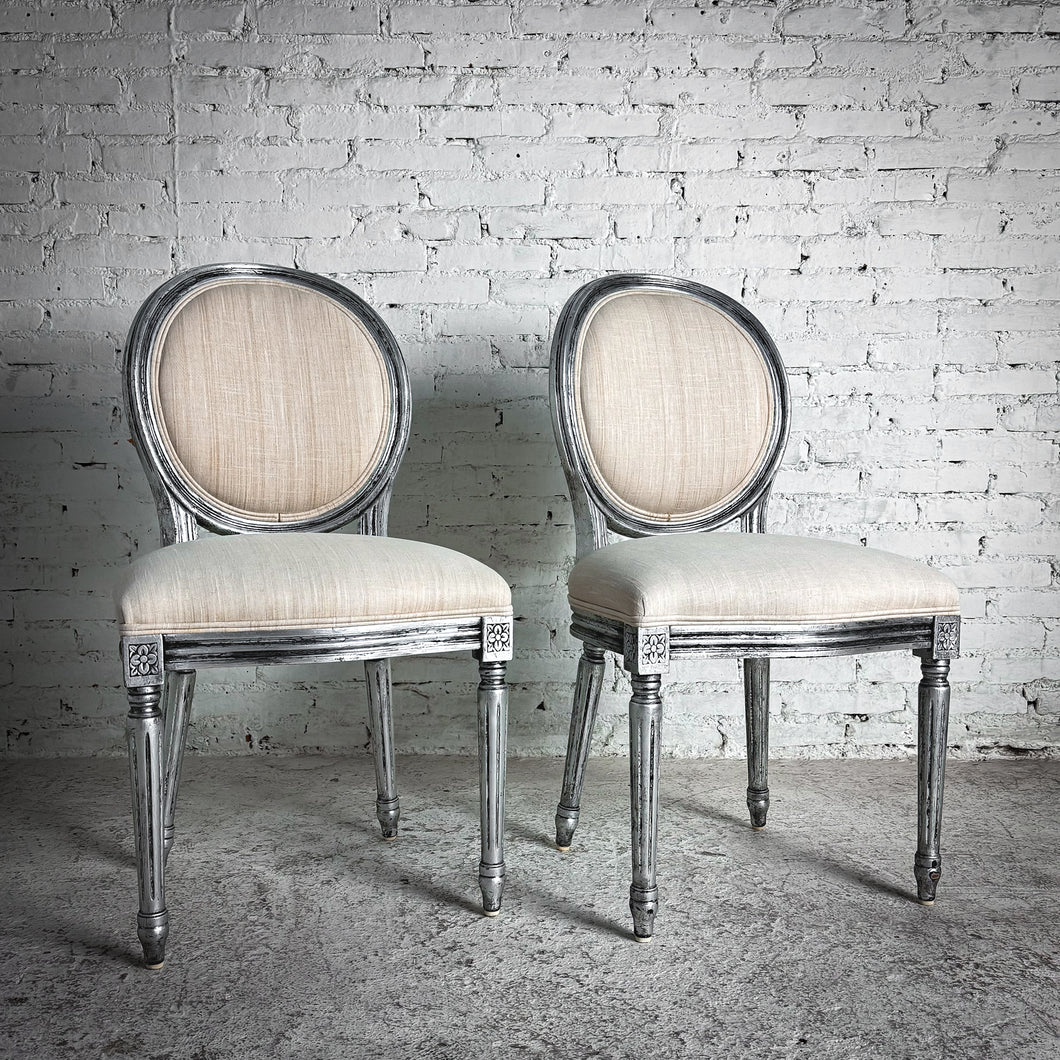 Set of 2 Louis XVI Linen Silver Leaf Seashell Accent Chair