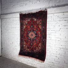 Load image into Gallery viewer, Heriz Wool Accent Persian Knotted Rug
