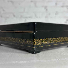 Load image into Gallery viewer, Fedoskino Russian 'Tsar Saltan' Lacquer Box

