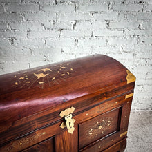 Load image into Gallery viewer, Camel Back Chinese Inlay Hardwood Stand Trunk
