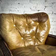 Load image into Gallery viewer, Set of 2 Romweber 1970's Viking Oak Collection Leather Armchair
