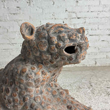 Load image into Gallery viewer, Large Amatenango Terracotta Jaguar
