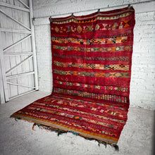 Load image into Gallery viewer, Moroccan Wool Area Modern Flatweave Rug
