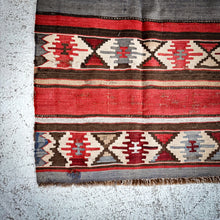 Load image into Gallery viewer, Turkish Wool Area Kilim Flatweave Rug
