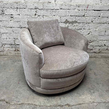 Load image into Gallery viewer, Palliser Kinsley Swivel + Glide Club Chair
