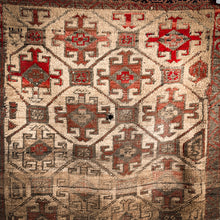 Load image into Gallery viewer, Small Caucasian Wool Oriental Knotted Rug
