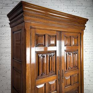Transitional Wood Wine Cabinet