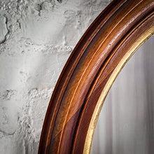 Load image into Gallery viewer, Antique Oval Federal Moulded Wood Bathroom Mirror

