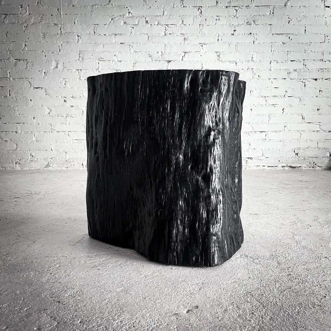 Lychee Carbonized Trunk Stool