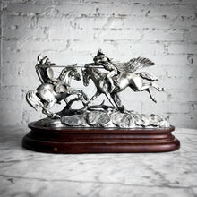 Load image into Gallery viewer, 1981 Chilmark 904-2500 American West Handcast Polished Decorative Sculpture
