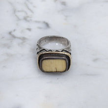 Load image into Gallery viewer, Vintage Classic White Gold Bone Ring
