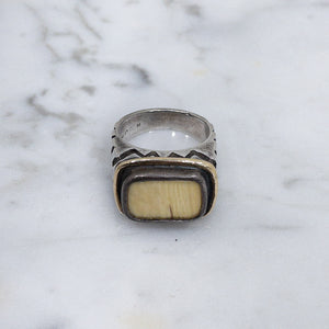 Vintage Classic White Gold Bone Ring