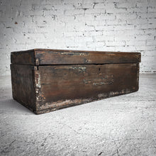 Load image into Gallery viewer, 19th Century Olinala Distressed Wood Trunk
