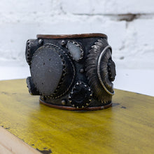 Load image into Gallery viewer, Andrea Arisiaga Brutalist Silver Druzy Quartz Necklace
