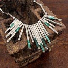 Load image into Gallery viewer, Vintage Classic Polished Silver Malachite Necklace

