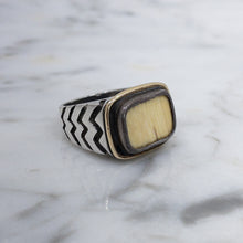 Load image into Gallery viewer, Vintage Classic White Gold Bone Ring
