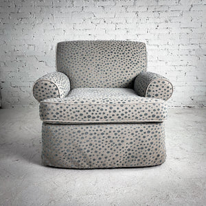 Traditional Cut Velvet Lounge Chair