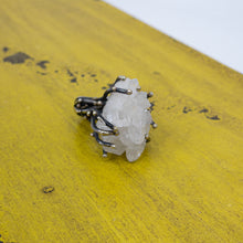 Load image into Gallery viewer, Andrea Arisiaga Brutalist Silver Quartz Ring
