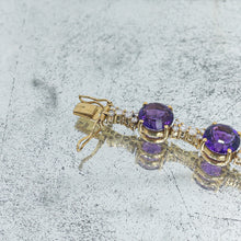 Load image into Gallery viewer, Vintage Gold 18K Amethyst and Diamond Bracelet
