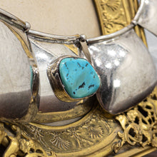 Load image into Gallery viewer, Vintage Classic Polished Silver Turquoise Necklace
