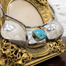 Load image into Gallery viewer, Vintage Classic Polished Silver Turquoise Necklace
